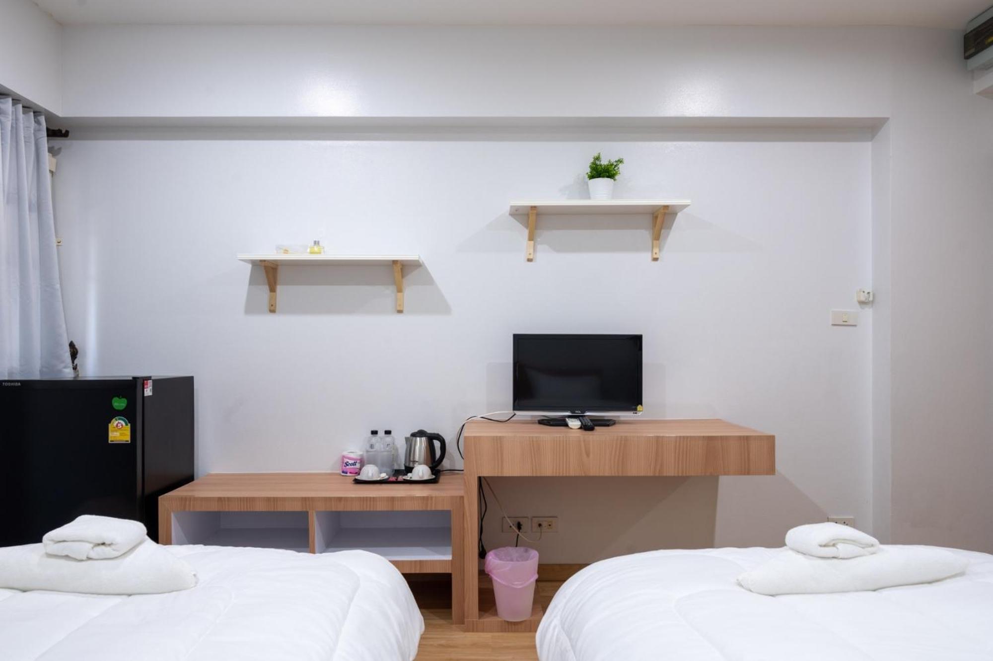 Creston Grand Hotel Suphan Buri Eksteriør bilde