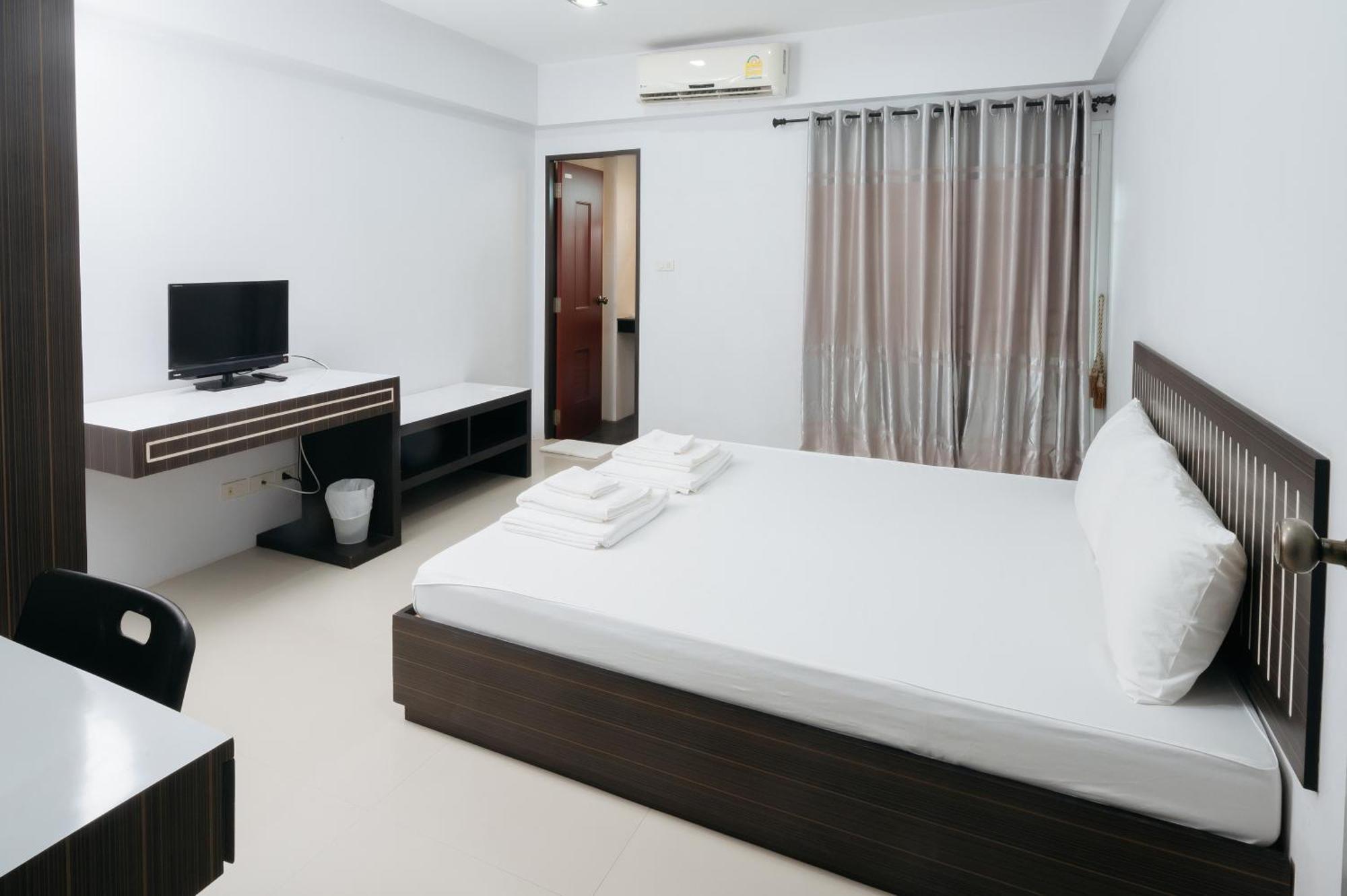 Creston Grand Hotel Suphan Buri Eksteriør bilde