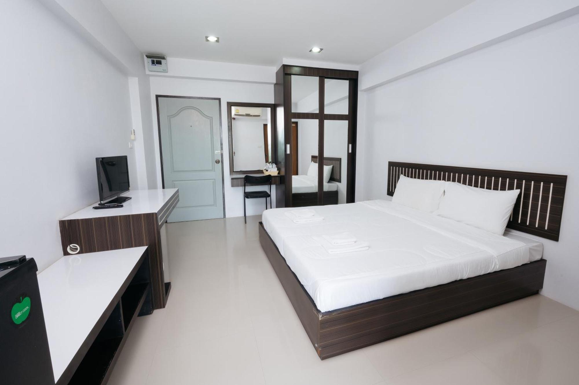 Creston Grand Hotel Suphan Buri Eksteriør bilde