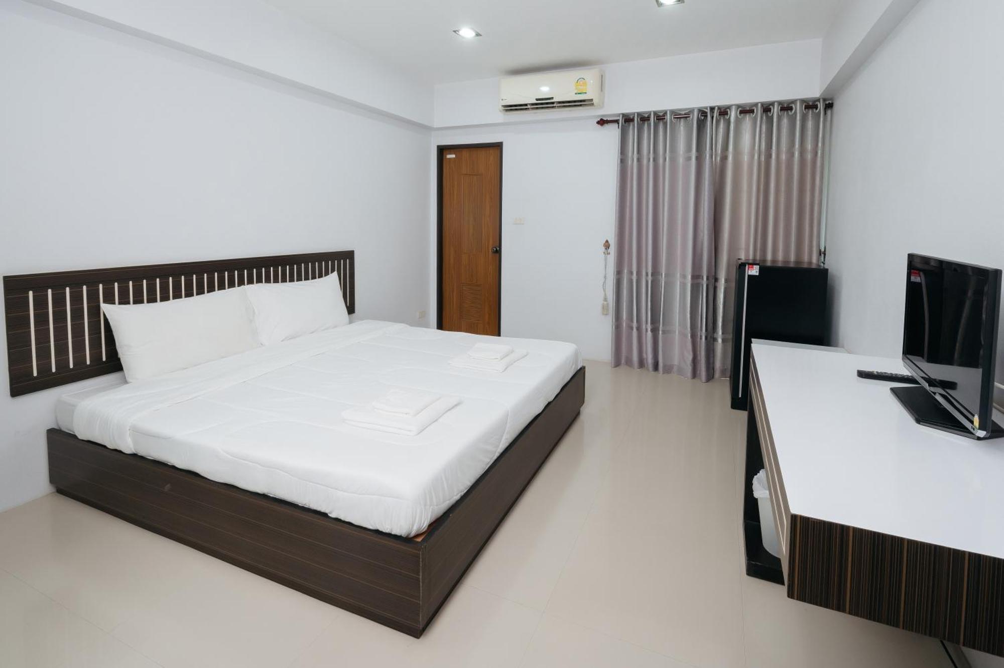 Creston Grand Hotel Suphan Buri Eksteriør bilde